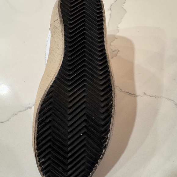 Faux Golden Goose practically brand new ￼ - Picture 9 of 16